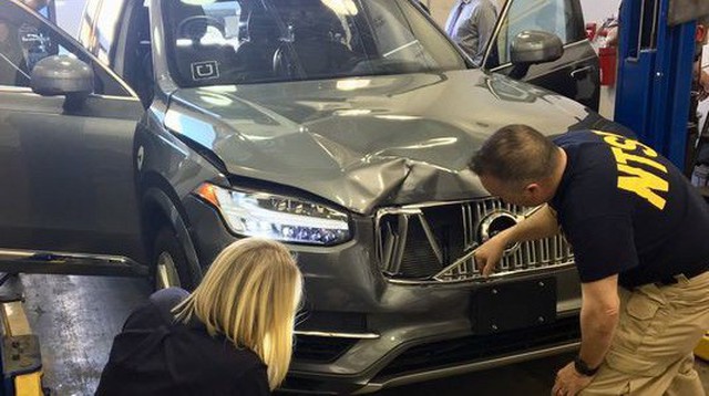Con gái nạn nhân bị đâm tử vong chuẩn bị "vụ kiện thế kỷ" với Uber