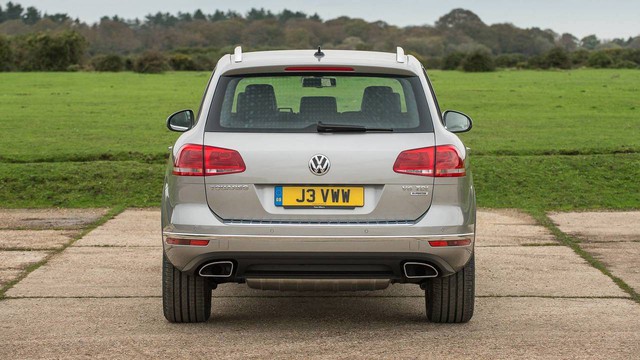 Volkswagen Touareg 2019 lột xác thế nào so với thế hệ trước? - Ảnh 3. Volkswagen Touareg 2019 lột xác thế nào so với thế hệ trước? - Ảnh 3.
