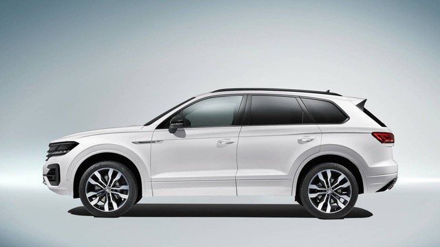 Volkswagen Touareg 2019 lột xác thế nào so với thế hệ trước? - Ảnh 6. Volkswagen Touareg 2019 lột xác thế nào so với thế hệ trước? - Ảnh 6.