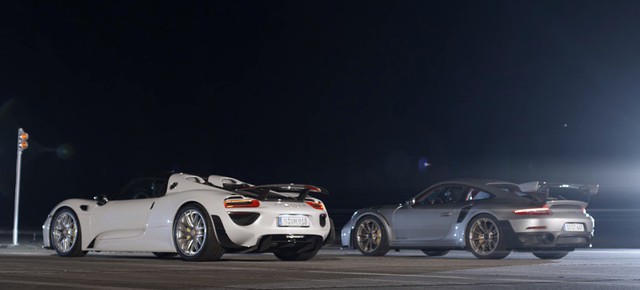 [Video] 5 xe có khả năng tăng tốc nhanh nhất của Porsche - Ảnh 4.