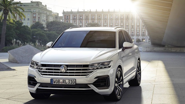 Ra mắt Volkswagen Touareg 2019: Lột xác toàn diện để lên đời xe sang - Ảnh 1. Ra mắt Volkswagen Touareg 2019: Lột xác toàn diện để lên đời xe sang - Ảnh 1.