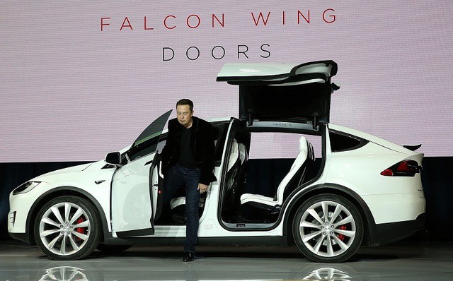 Elon Musk và canh bạc trở thành người đàn ông giàu nhất thế giới - Ảnh 3.