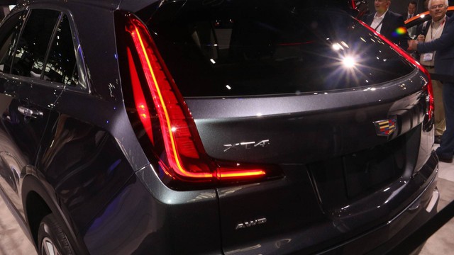 Cadillac XT4 2019 lộ diện hoàn toàn tại New York Auto Show 2018 - Ảnh 15.