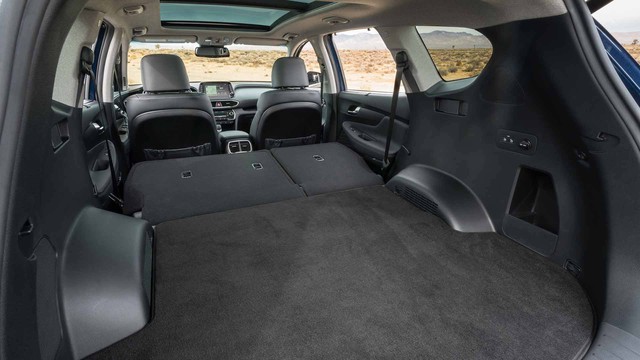 Hyundai Santa Fe 2019 chào sân thị trường Bắc Mỹ - Ảnh 8. Hyundai Santa Fe 2019 chào sân thị trường Bắc Mỹ - Ảnh 8.