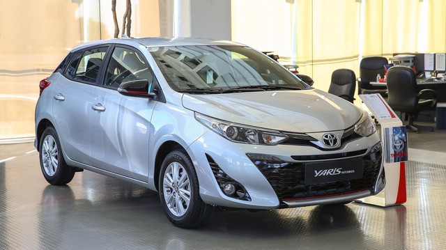 Xe nhập của Toyota rục rịch bán ra: Chưa chắc giảm giá đồng loạt