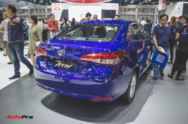 Toyota Yaris Ativ - Hiện thân của Vios mới sẽ ra mắt khách hàng Việt - Ảnh 10.