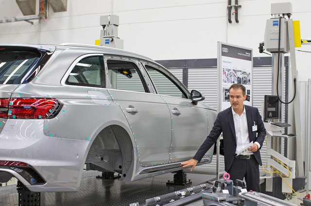 Chỉ vì dòng xe E-Tron, Audi phải làm lại cả một dây chuyền lắp ráp - Ảnh 2.
