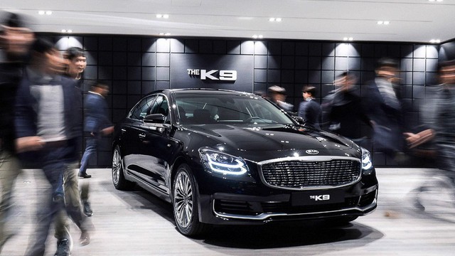 4 điều cần biết về Kia K900 - Đối thủ mới nhất của Mercedes-Benz S-Class