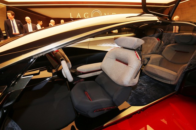 Aston Martin Lagonda Vision Concept - Khi xe thể thao có thể tự lái - Ảnh 3.