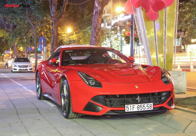 Dàn siêu xe của ca sĩ Tuấn Hưng và những người bạn tụ họp sau Car & Passion - Ảnh 5. Dàn siêu xe của ca sĩ Tuấn Hưng và những người bạn tụ họp sau Car & Passion - Ảnh 5.