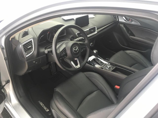 Người dùng đánh giá Mazda3 nhập Nhật: “Lái sướng nhưng vẫn ồn” - Ảnh 7.