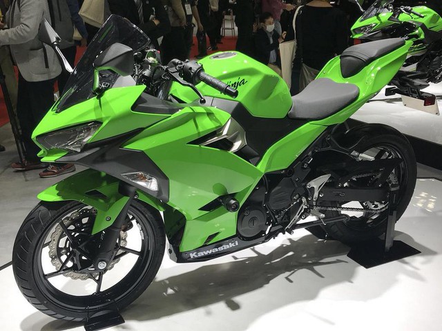 Kawasaki Ninja 250 ABS 2018 sắp về Việt Nam, giá 139 triệu đồng - Ảnh 2.