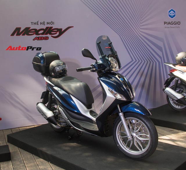 Quyết đấu Honda SH, Piaggio Medley ABS 2018 giá từ 72,5 triệu đồng - Ảnh 5.