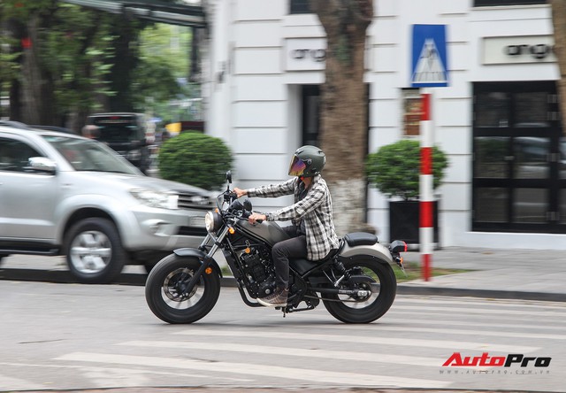 Ảnh chi tiết Honda Rebel 300 giá bán chính hãng 125 triệu đồng - Ảnh 19.