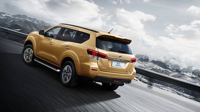 Nissan Terra - SUV 5 chỗ tham vọng cạnh tranh Toyota Fortuner - Ảnh 5. Nissan Terra - SUV 5 chỗ tham vọng cạnh tranh Toyota Fortuner - Ảnh 5.
