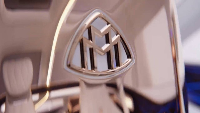 Mercedes-Maybach hé lộ xe mới, có thể là SUV siêu sang đầu tiên - Ảnh 2.