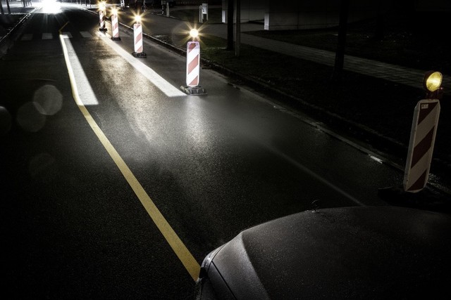 Mercedes-Benz Digital Light: Tương lai của đèn pha ô tô? - Ảnh 3.