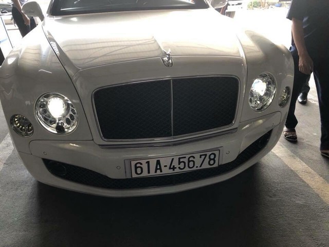 Bentley Mulsanne hơn 35 tỷ đồng mang biển số khủng của đại gia Bình Dương - Ảnh 2.