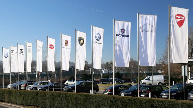 Đổi giám đốc điều hành, Volkswagen tính bán luôn các thương hiệu không lãi - Ảnh 1.