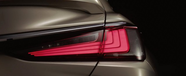 Lexus chính thức tung ảnh, video teaser ES 2019 ra mắt tuần tới - Ảnh 3.