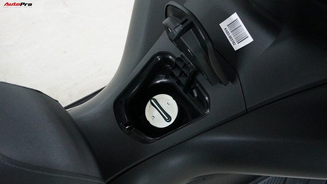 Cùng phân khúc xe ga Honda 150cc: Lựa chọn SH hay PCX? - Ảnh 12.