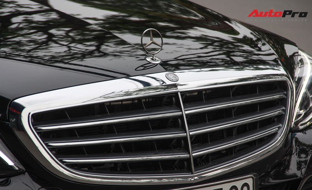 Mercedes-Benz C250 Exclusive 2016 lăn bánh hơn 13.000 km được định giá 1,43 tỷ đồng - Ảnh 10.