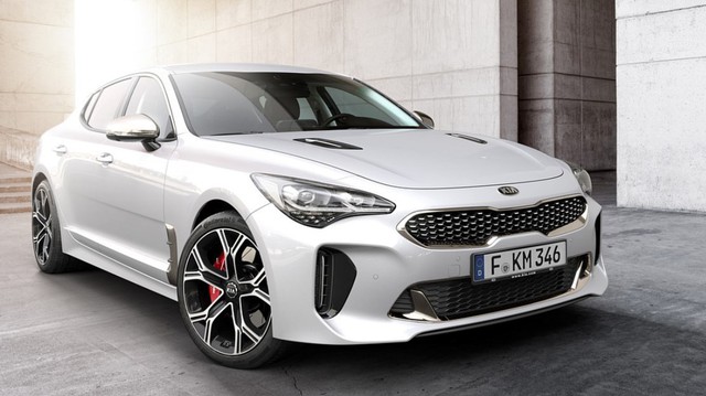 Kia Stinger đặt chung "mâm" Ferrari Portofino và McLaren 720S ở giải thưởng thiết kế đẹp nhất
