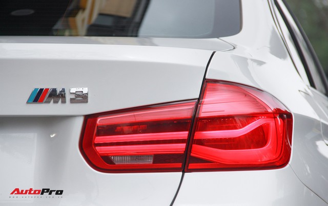 BMW 320i 2016 độ gần 300 triệu được rao bán lại giá 1,439 tỷ đồng - Ảnh 17.