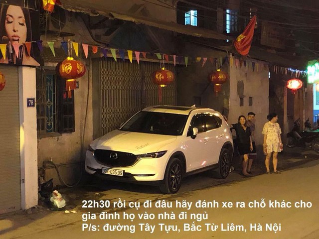 Chỉ từ bức ảnh Mazda CX-5 đỗ trước cửa nhà, cư dân mạng chế câu chuyện cười ra nước mắt - Ảnh 1.