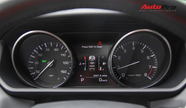 Range Rover Sport 2014 lăn bánh hơn 30.000km có giá 3,35 tỷ đồng tại Hà Nội - Ảnh 23. Range Rover Sport 2014 lăn bánh hơn 30.000km có giá 3,35 tỷ đồng tại Hà Nội - Ảnh 23.