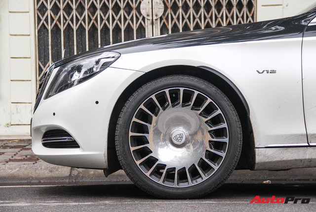 Mercedes-Benz S400 từng bị trộm vặt đôi gương được chủ nhân độ lại cực chất - Ảnh 3.