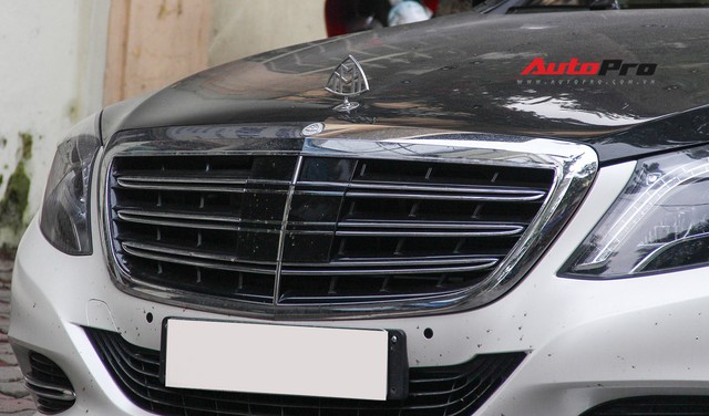 Mercedes-Benz S400 từng bị trộm vặt đôi gương được chủ nhân độ lại cực chất - Ảnh 8.