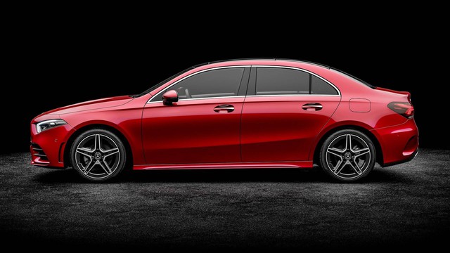 Mercedes-Benz A-Class sedan chính thức lộ diện - Ảnh 5. Mercedes-Benz A-Class sedan chính thức lộ diện - Ảnh 5.