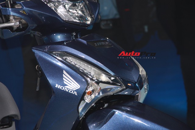 Honda Future 2018 ra mắt với đèn pha LED, giá từ 30,19 triệu đồng - Ảnh 4. Honda Future 2018 ra mắt với đèn pha LED, giá từ 30,19 triệu đồng - Ảnh 4.