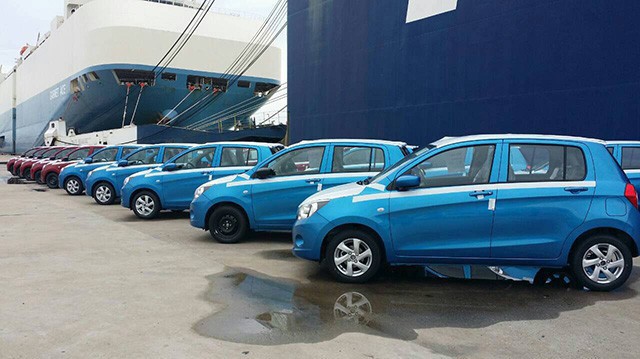 Gần 480 chiếc ô tô con miễn thuế nhập khẩu về Việt Nam trong tuần trước nghỉ lễ 30/4 và 1/5