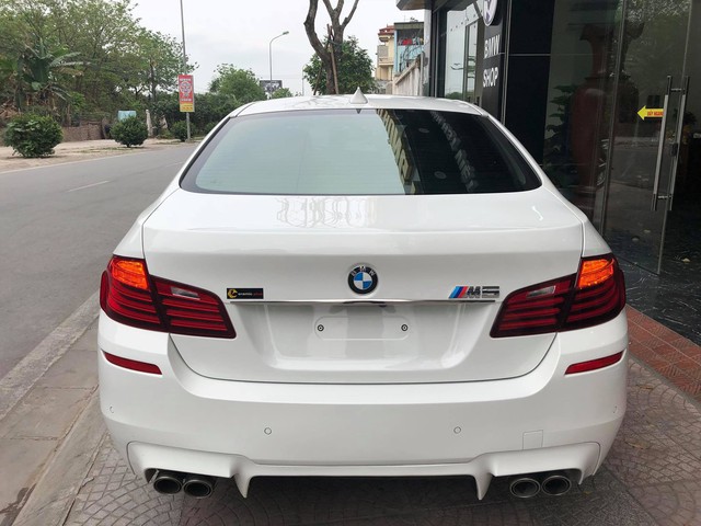 BMW 520i 2016 độ bodykit M5, lăn bánh 17.000km rao bán lại giá 1,7 tỷ đồng - Ảnh 7.