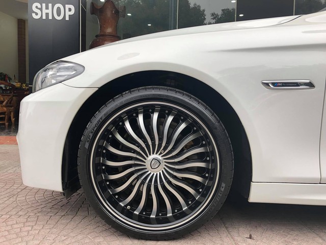 BMW 520i 2016 độ bodykit M5, lăn bánh 17.000km rao bán lại giá 1,7 tỷ đồng - Ảnh 5.