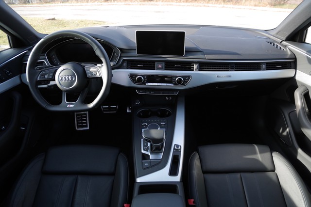 Ưu, nhược điểm của Audi A4 2018 - Ảnh 2.