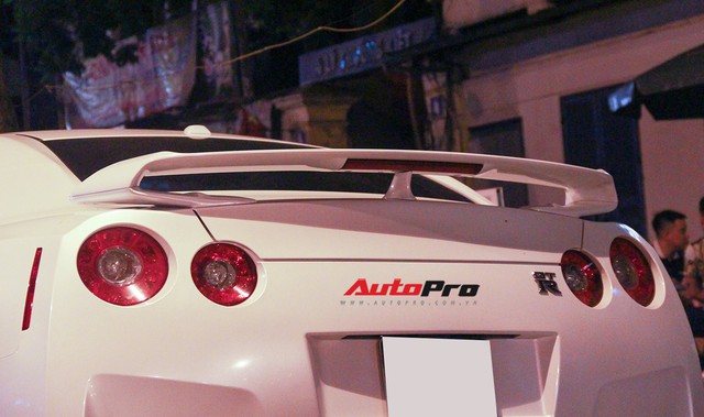 “Siêu xe giá rẻ” Nissan GT-R xuất hiện tại Hà Nội - Ảnh 12.