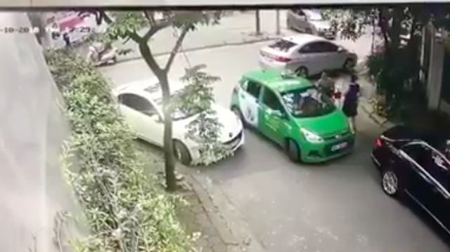 Làm gì để giữ bình tĩnh mỗi khi vướng vào tai nạn giao thông?