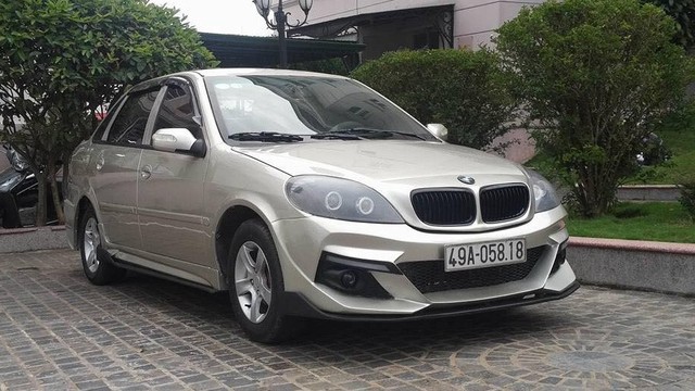 Dân chơi Lâm Đồng độ xe Trung Quốc chục năm tuổi kiểu BMW