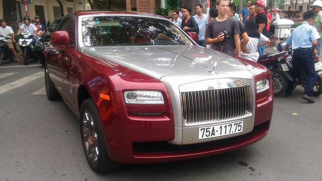 Đại gia Huế tậu Rolls-Royce Ghost Series I từng đeo biển ngũ quý 1, giá hơn 11 tỷ đồng