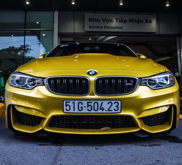 Sau 7 tháng đi 12.000km, BMW M4 chính hãng mất giá hơn 1,2 tỷ đồng - Ảnh 1.