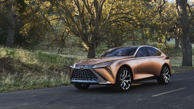 Lexus đăng ký bản quyền tên gọi LQ, định hướng ra mắt crossover chủ lực mới