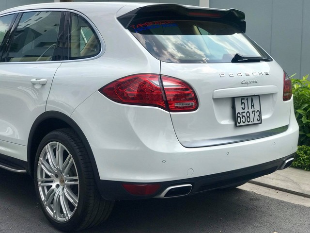 Không thể mua Porsche mới với 2,8 tỷ đồng thì có thể chọn Cayenne 2013 nhiều option và đi hơn 44.000km - Ảnh 8.