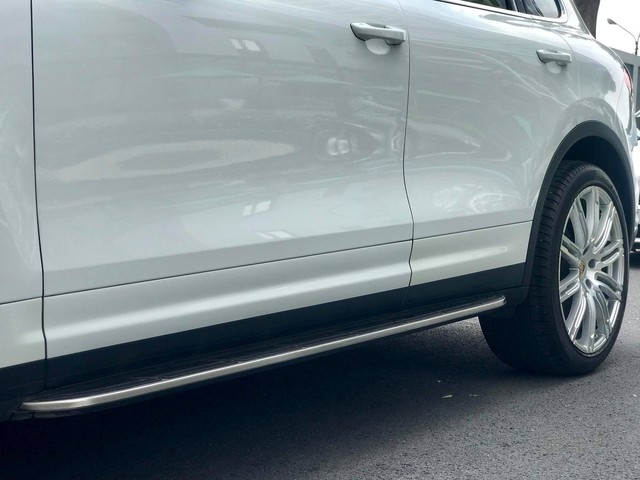 Không thể mua Porsche mới với 2,8 tỷ đồng thì có thể chọn Cayenne 2013 nhiều option và đi hơn 44.000km - Ảnh 7. Không thể mua Porsche mới với 2,8 tỷ đồng thì có thể chọn Cayenne 2013 nhiều option và đi hơn 44.000km - Ảnh 7.