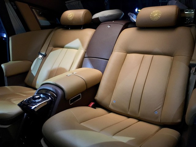 Rolls-Royce Phantom Lửa Thiêng và Maybach 62S của đại gia Hà Nội ngao du tại Huế - Ảnh 4. Rolls-Royce Phantom Lửa Thiêng và Maybach 62S của đại gia Hà Nội ngao du tại Huế - Ảnh 4.
