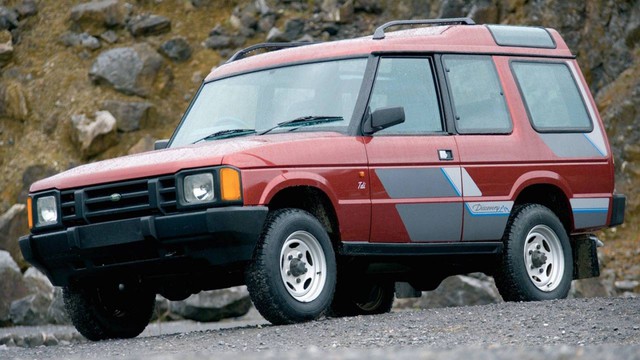 7 dòng xe Land Rover đáng nhớ nhất trong 70 năm qua - Ảnh 4. 7 dòng xe Land Rover đáng nhớ nhất trong 70 năm qua - Ảnh 4.