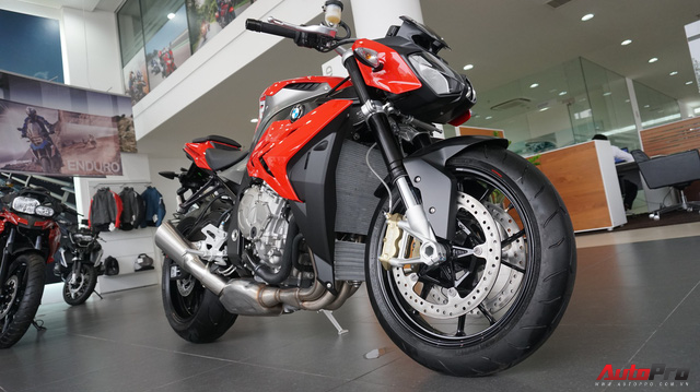 THACO giảm sốc giá BMW Motorrad - Áp lực lên Ducati