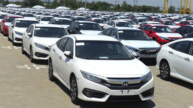 Vẫn còn "lênh đênh", nhập khẩu ô tô nguyên chiếc bất ngờ suy giảm